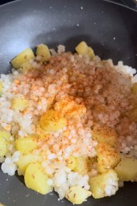 red chili powder added to sabudana khichdi